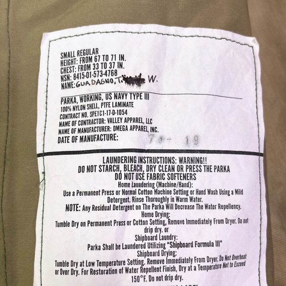 US Navy NWU Type III GORE-Tex Working Parka
Green Digital Camo Full Zip
Jacket - Picture 3 of 6